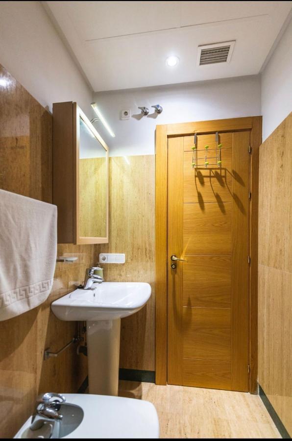 Adorable Apartamento Centro Granada Apartman Kültér fotó